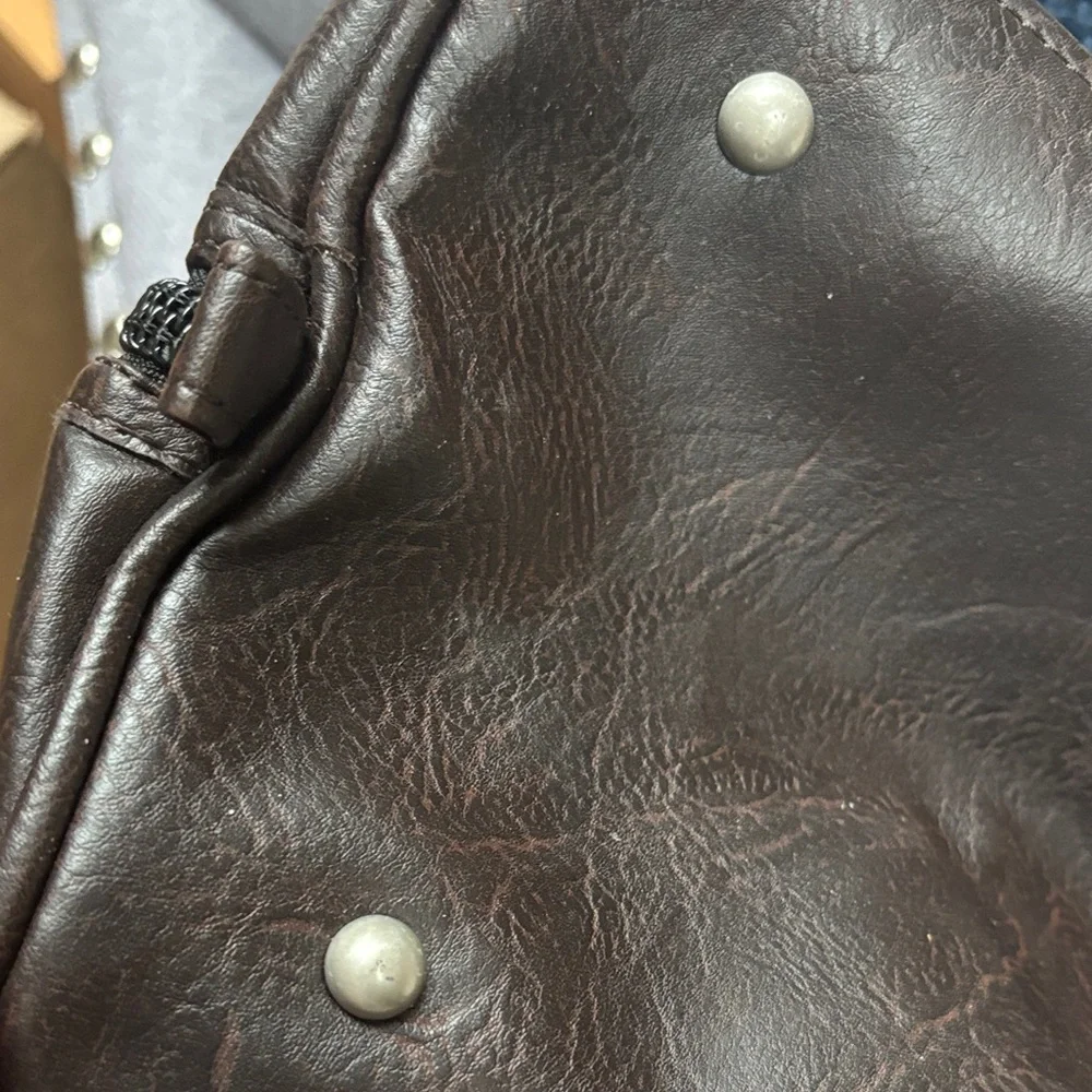 Ben Sherman Dark Brown Duffel Bag‎ 20” length Vegan leather Weekender Carry On